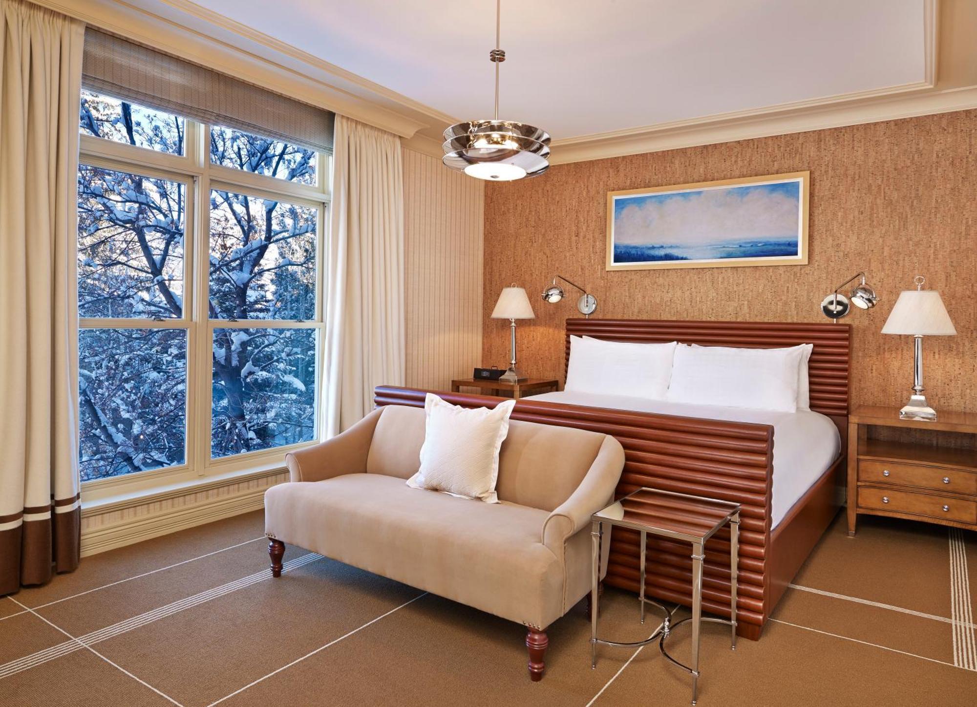 Hotel Jerome, An Auberge Resort Aspen Exterior photo