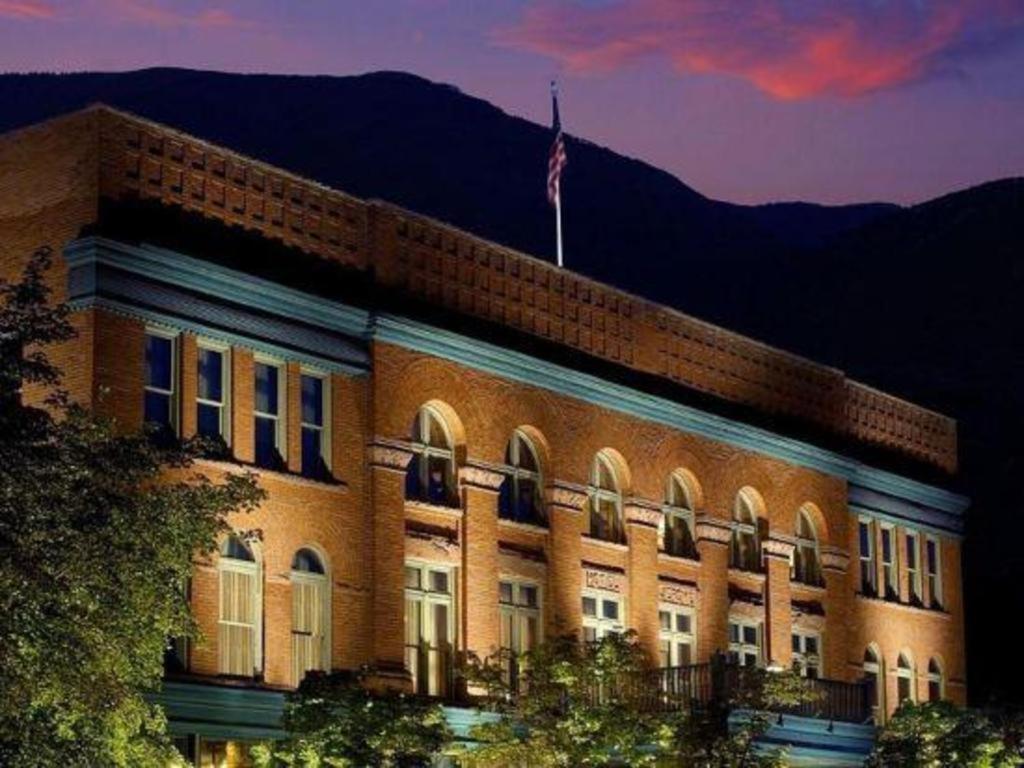 Hotel Jerome, An Auberge Resort Aspen Exterior photo