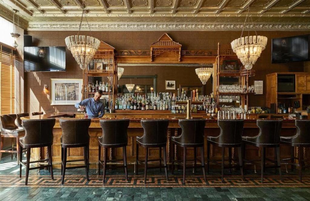 Hotel Jerome, An Auberge Resort Aspen Exterior photo