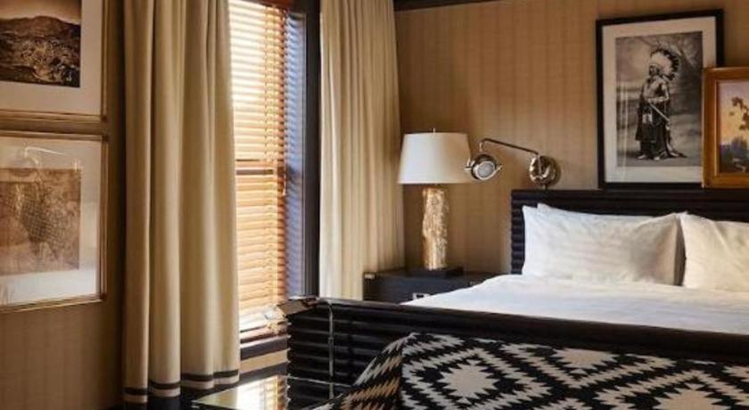 Hotel Jerome, An Auberge Resort Aspen Exterior photo