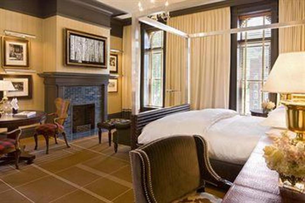 Hotel Jerome, An Auberge Resort Aspen Exterior photo