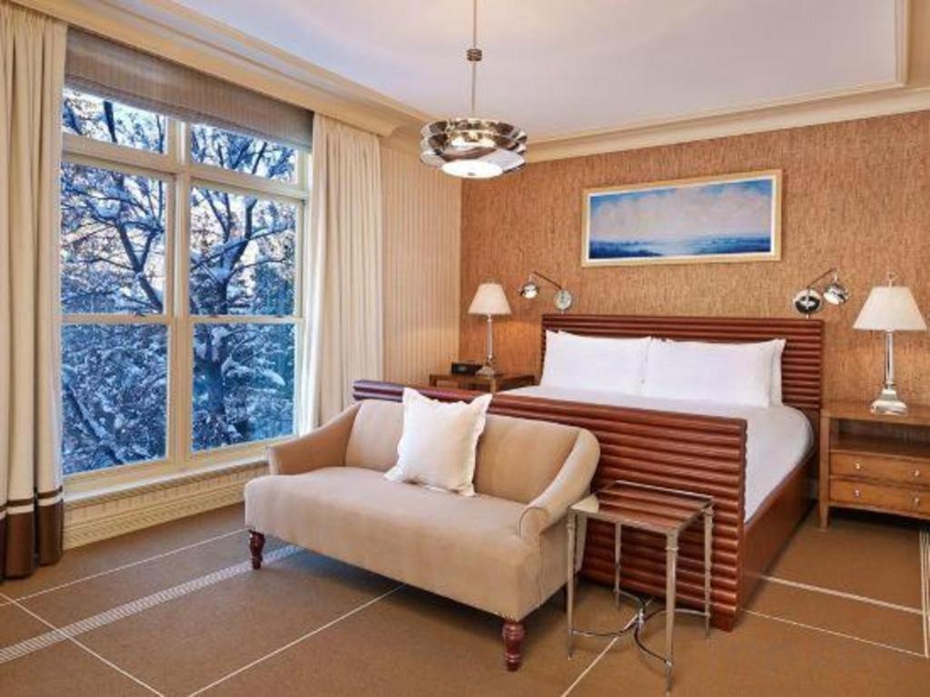 Hotel Jerome, An Auberge Resort Aspen Exterior photo